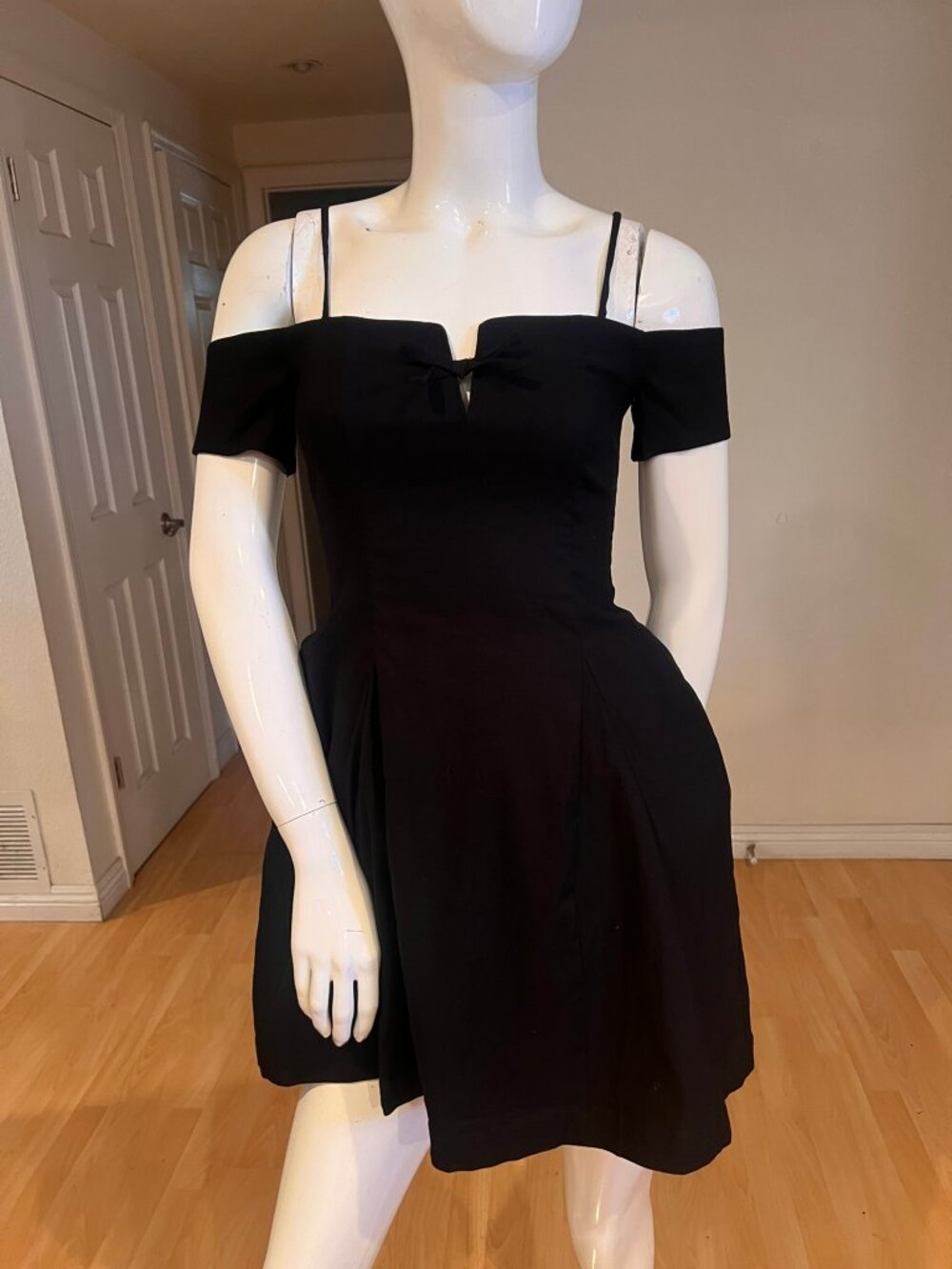 $175 MAEVE BOW OFF THE SHOULDER MINI DRESS SIZE XXS